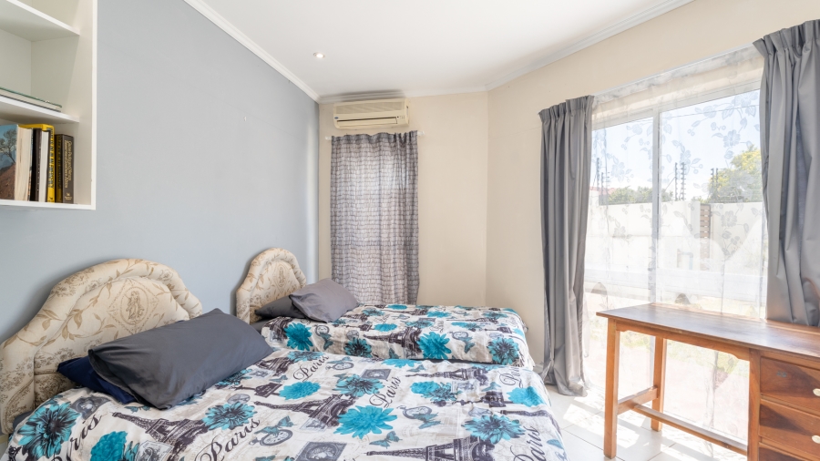 2 Bedroom Property for Sale in Strand North Western Cape